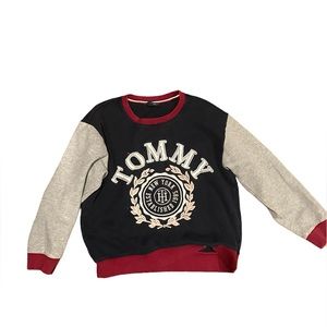 Vintage Tommy Hilfiger crew neck